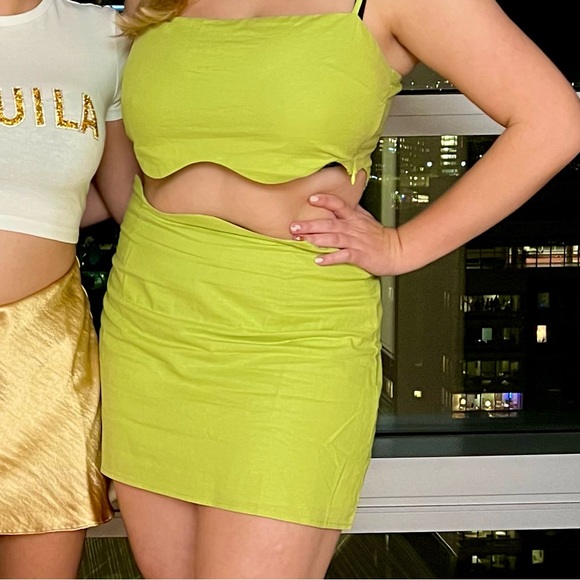 Princess Polly Green Wavy Skirt - Picture 6 of 6